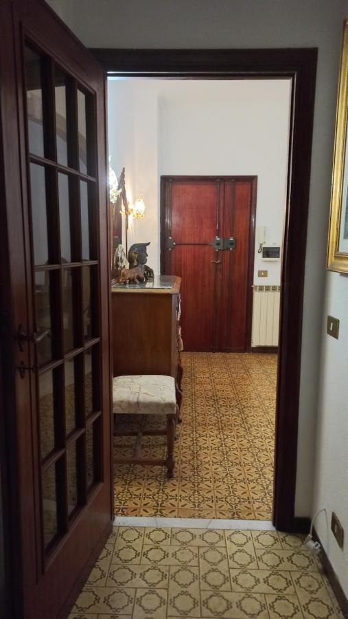 Appartamento Incantevole Al Centro Di Torvaianica Luaran gambar