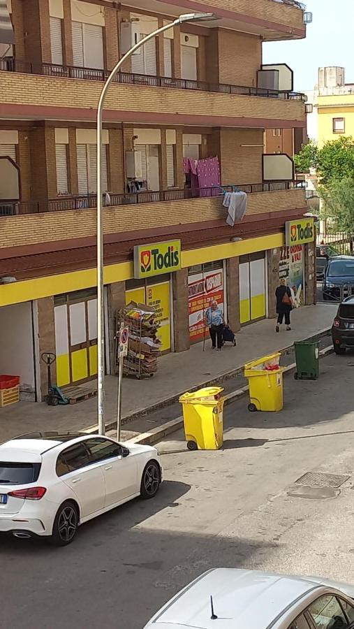 Appartamento Incantevole Al Centro Di Torvaianica Luaran gambar