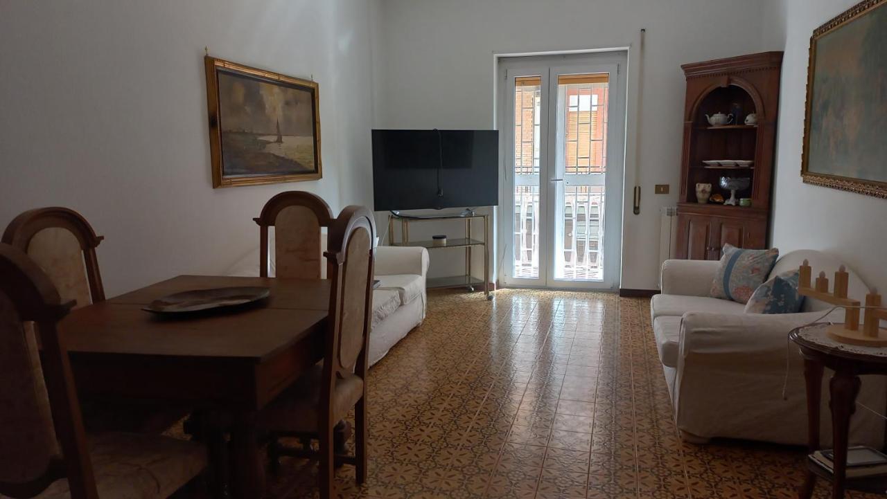 Appartamento Incantevole Al Centro Di Torvaianica Luaran gambar